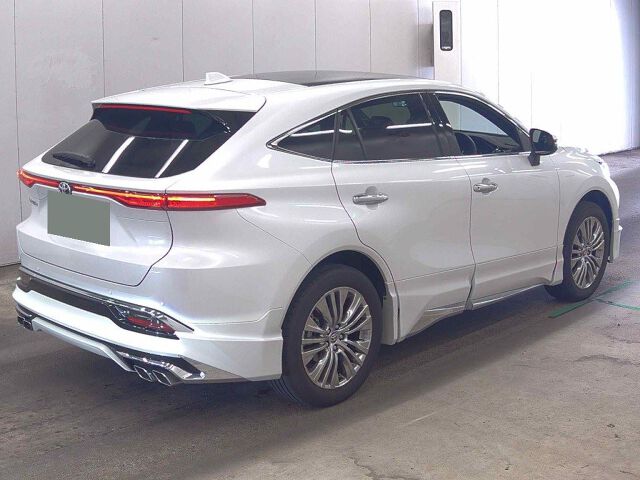 2025 Toyota Harrier Z Leather Package auction photo 5