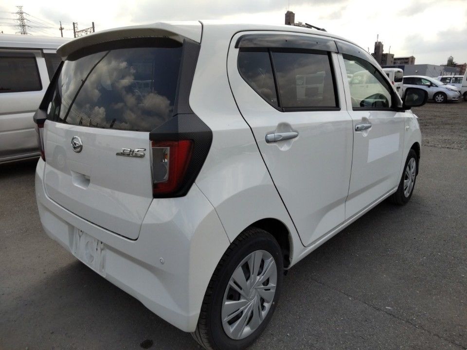 2021 Daihatsu Mira e:S auction photo 2