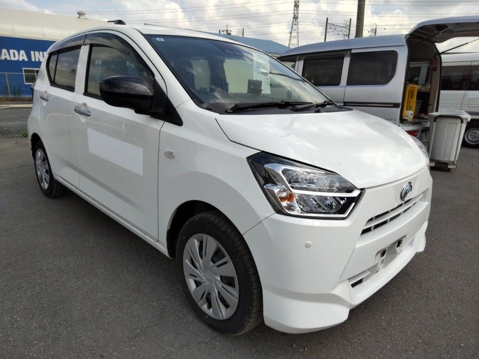 2021 Daihatsu Mira e:S auction photo 4