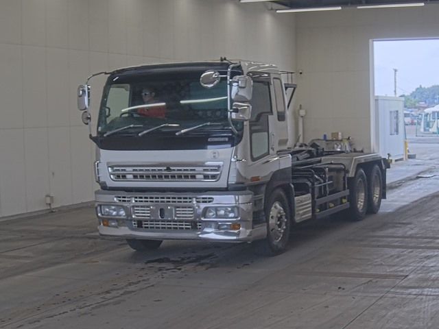 2007 Isuzu Giga コンテナセンヨウ Japan auction vehicle