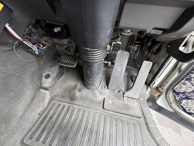 2007 Isuzu Giga コンテナセンヨウ auction photo 4