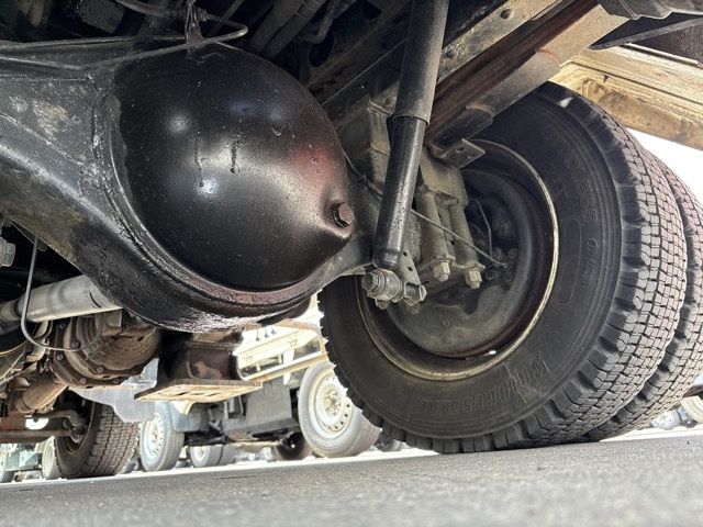 2009 Isuzu Elf 3-Ten Dump auction photo 10