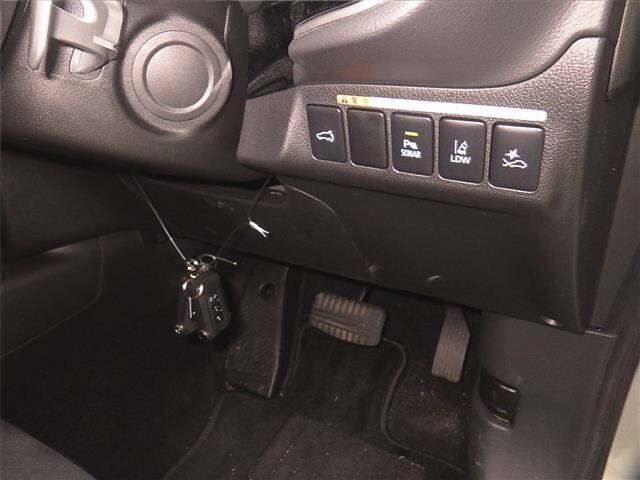 2021 Mitsubishi Outlander 4WD PHEV G Plus Package auction photo 8