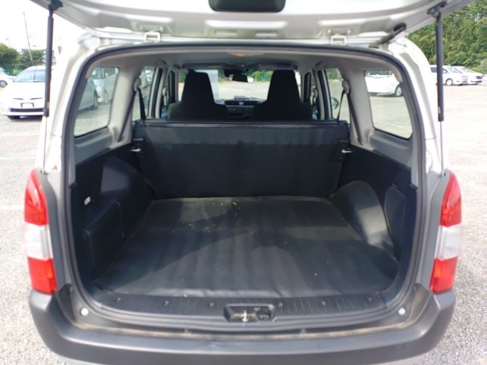2021 Toyota Probox auction photo 8