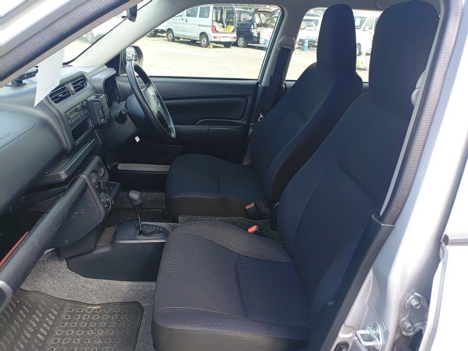 2021 Toyota Probox auction photo 16