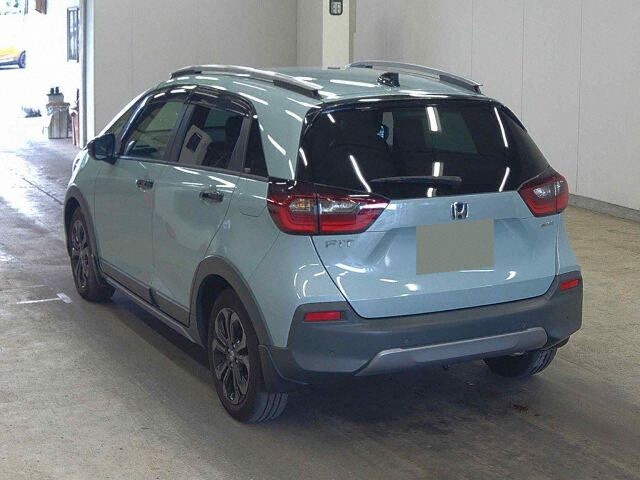 2024 Honda Fit EHEVクロスター 4WD auction photo 2