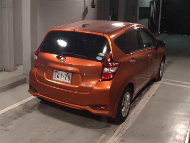 2017 Nissan Note e-パワーX エマブレ auction photo 5