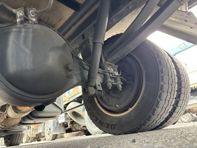 2012 Isuzu Elf アルミバン auction photo 10