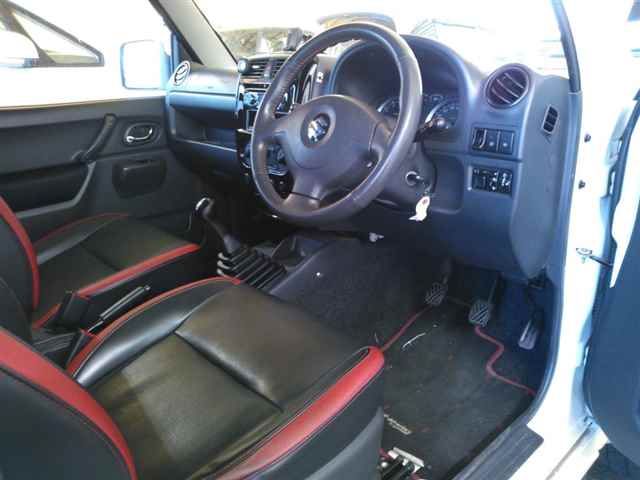 2013 Suzuki Jimny Sierra 4WD クロスアドベンチャー auction photo 3