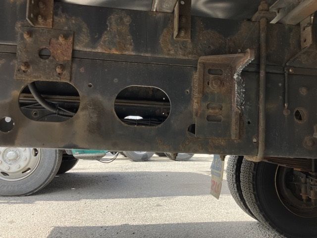 2013 Isuzu Forward Aluminum van auction photo 15