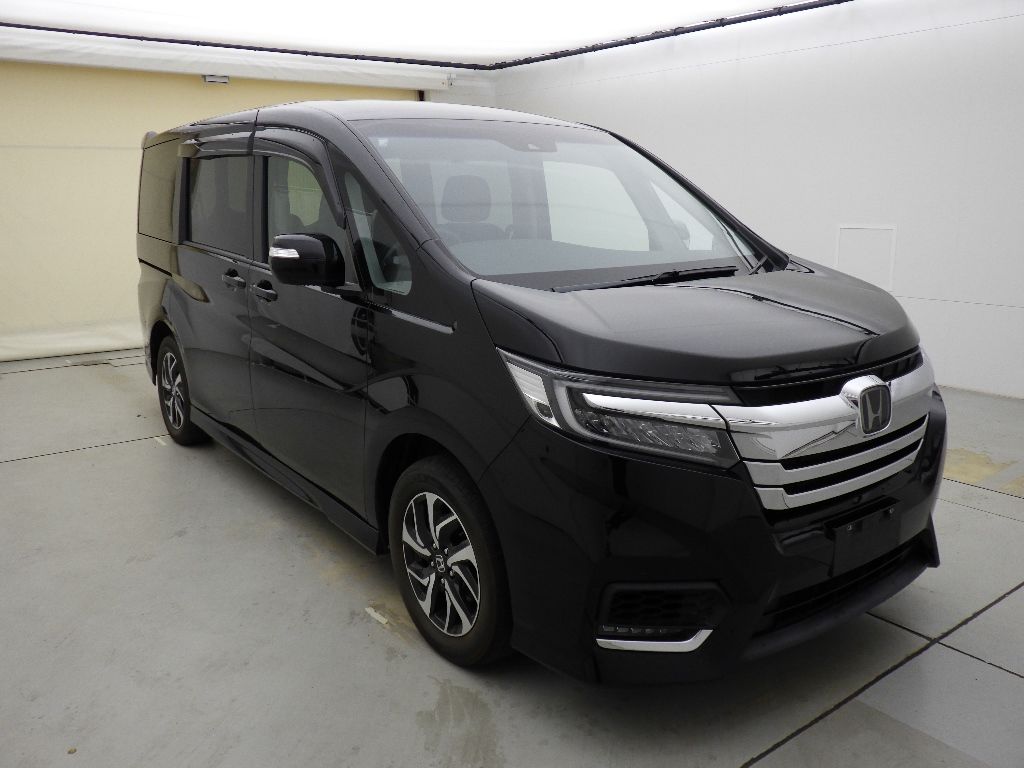 Japan Auction Vehicles 12 2021 Honda Stepwgn 4WD ホンダセンシング auction photo