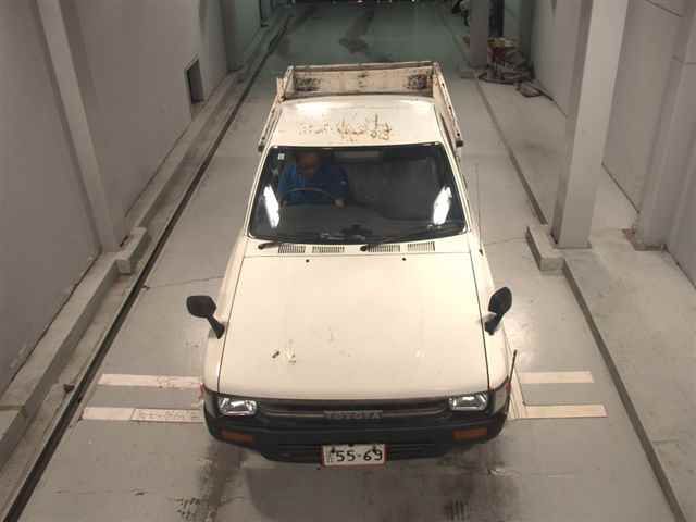 1990 Toyota Hilux auction photo 6