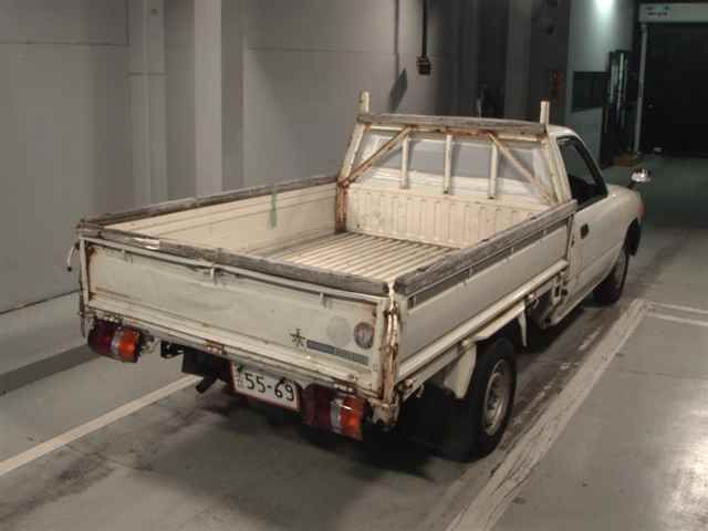 1990 Toyota Hilux auction photo 5