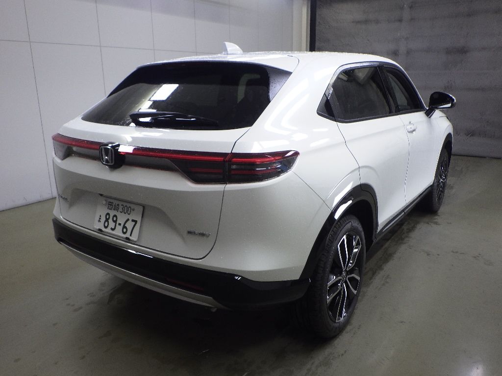 2026 Honda Vezel e:HEV Z auction photo 2