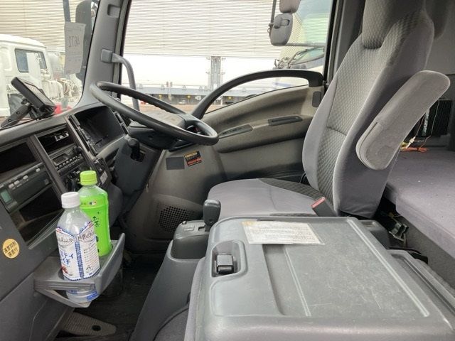2008 Isuzu Forward ヒラ.クレーン auction photo 5