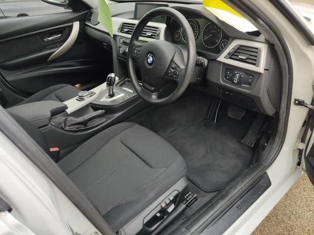 2015 BMW 3 Series 320d auction photo 3
