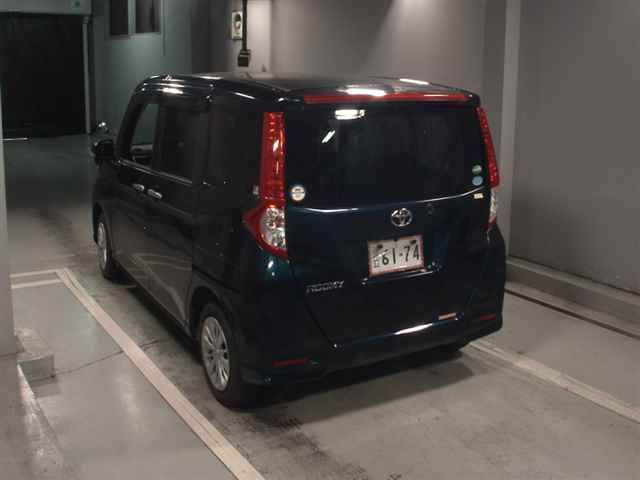 2018 Toyota Roomy 4WD X S auction photo 2