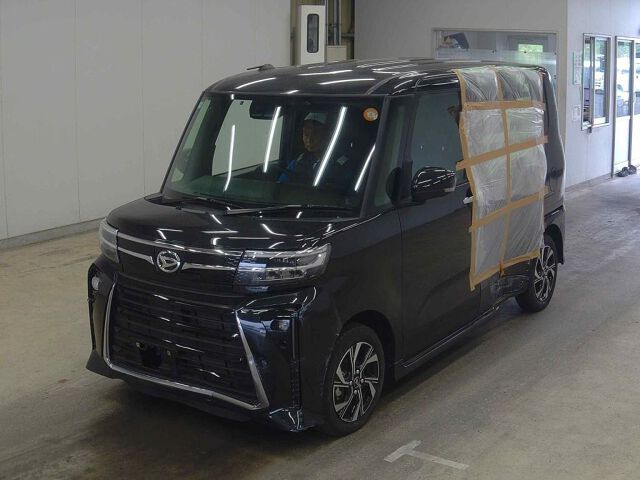 2025 Daihatsu Tanto Custom X auction photo 4