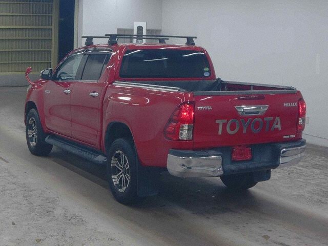 2018 Toyota Hilux Z 4WD auction photo 2