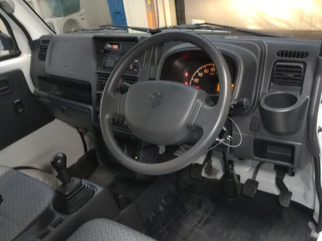 2022 Suzuki Carry レイトウレイゾウ auction photo 3
