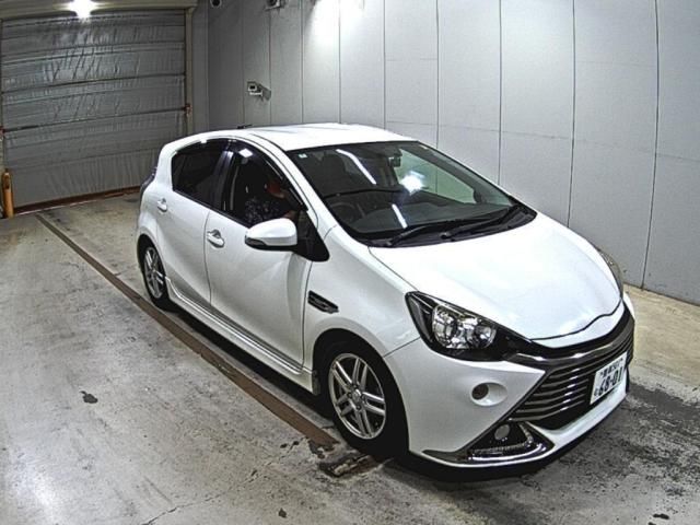 2014 Toyota Aqua G G’s Japan auction vehicle