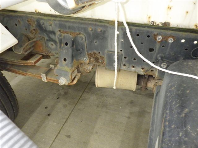 2012 Isuzu Elf 散水車 auction photo 4