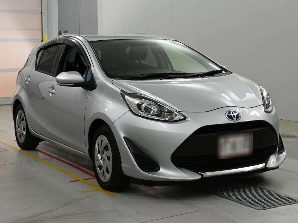 2021 Toyota Aqua S auction photo 5