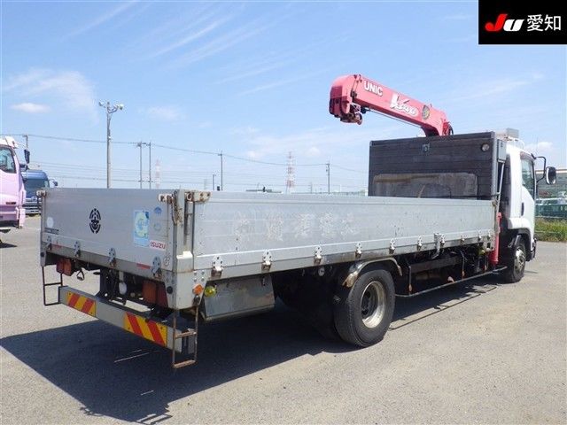 2013 Isuzu 3-Dan Crane auction photo 2