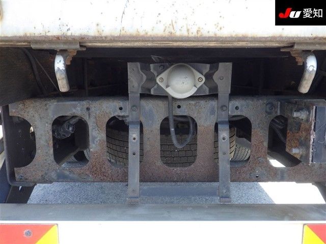 2013 Isuzu 3-Dan Crane auction photo 9