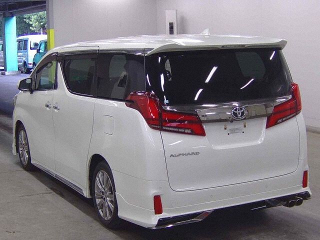 2021 Toyota Alphard 2.5Sタイプゴルド 4WD auction photo 2