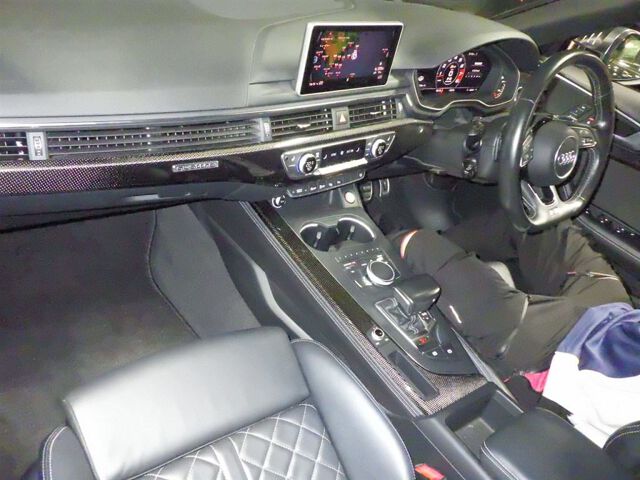 2017 Audi S4アバント ベースグレード 4WD auction photo 3