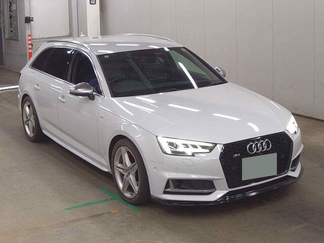 2017 Audi S4アバント ベースグレード 4WD Japan auction vehicle