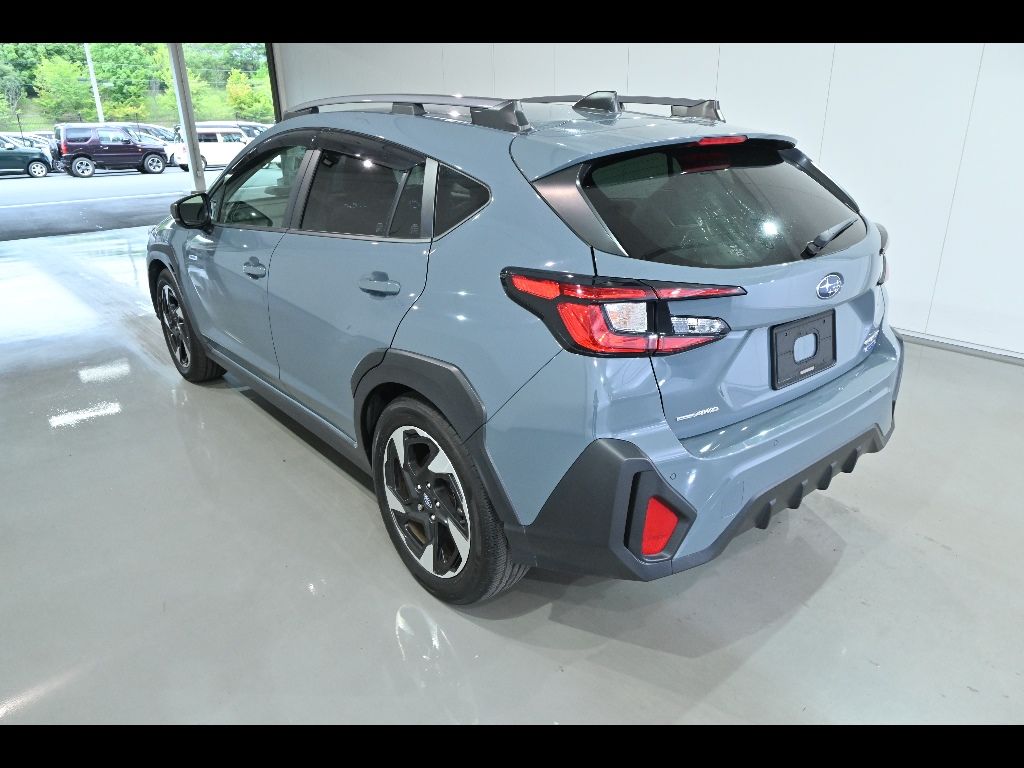 2023 Subaru Crosstrek 4WD LTD auction photo 5