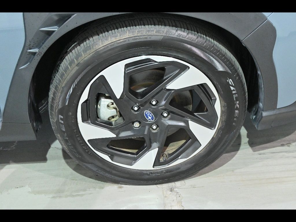 2023 Subaru Crosstrek 4WD LTD auction photo 13