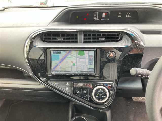 2020 Toyota Aqua S auction photo 6