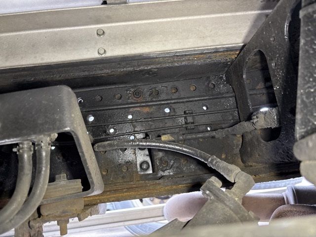 2010 Isuzu Forward アルミウイング auction photo 16