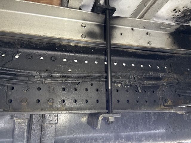 2010 Isuzu Forward アルミウイング auction photo 11