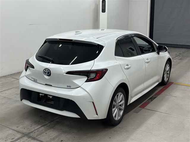 2023 Toyota Corolla Sport ハイブリッドG auction photo 5
