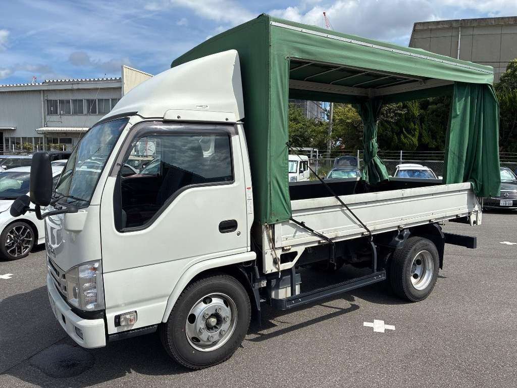 2021 Isuzu Elf Japan auction vehicle