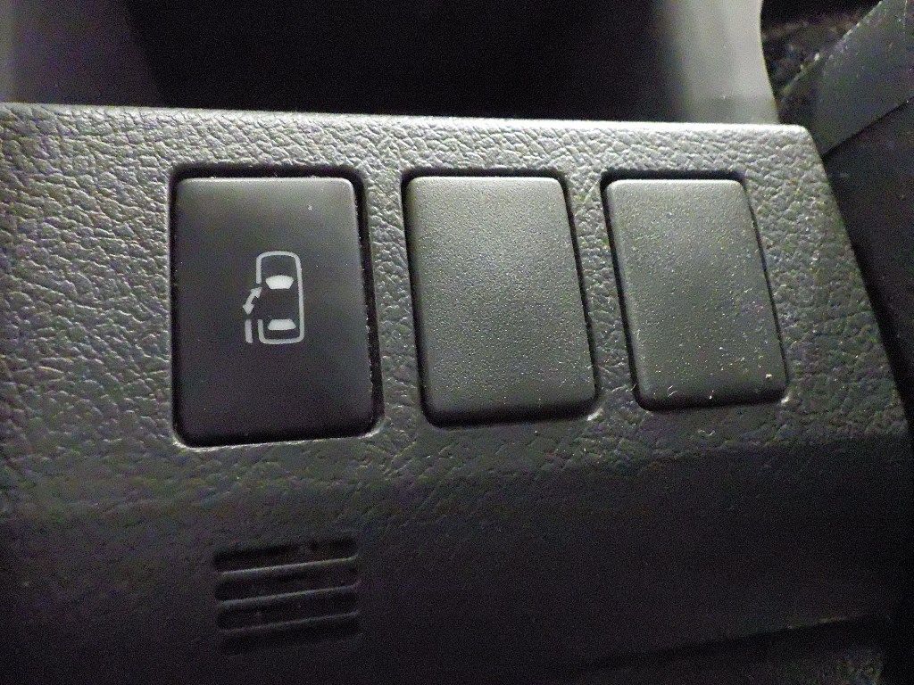 2010 Toyota Voxy X Lエディション 8人 auction photo 11