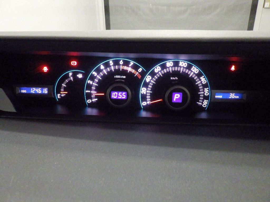 2010 Toyota Voxy XL Edition (8 people) auction photo 9