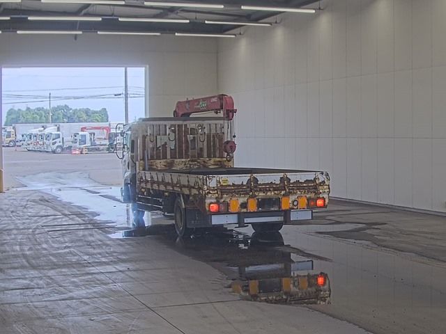 2011 Isuzu Forward Flat Self-Loading Crane, 4-Tier, Wide auction photo 2