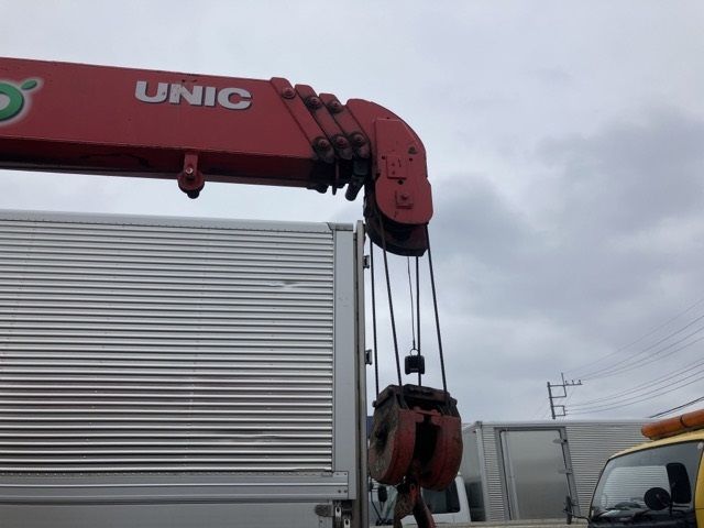 2011 Isuzu Forward Flat Self-Loading Crane, 4-Tier, Wide auction photo 18