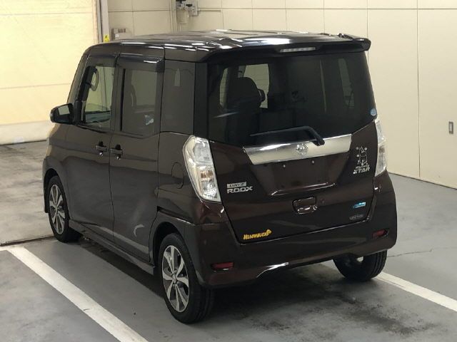 2015 Nissan Dayz Roox Highway Star X GPKG auction photo 2