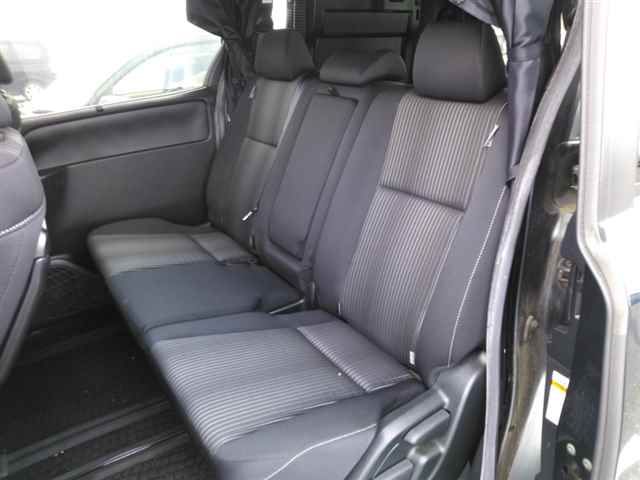 2017 Toyota Noah Si auction photo 9