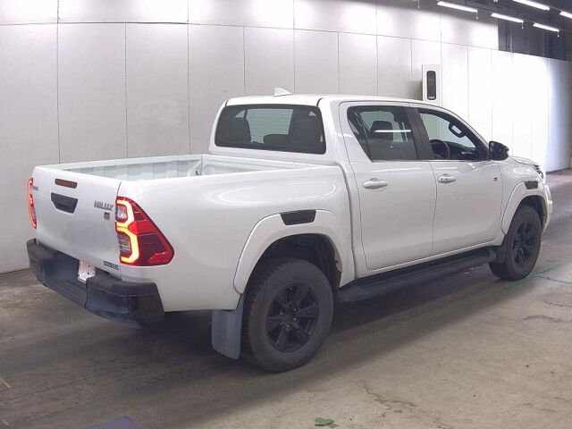 2024 Toyota Hilux Z GR Sport 4WD auction photo 5