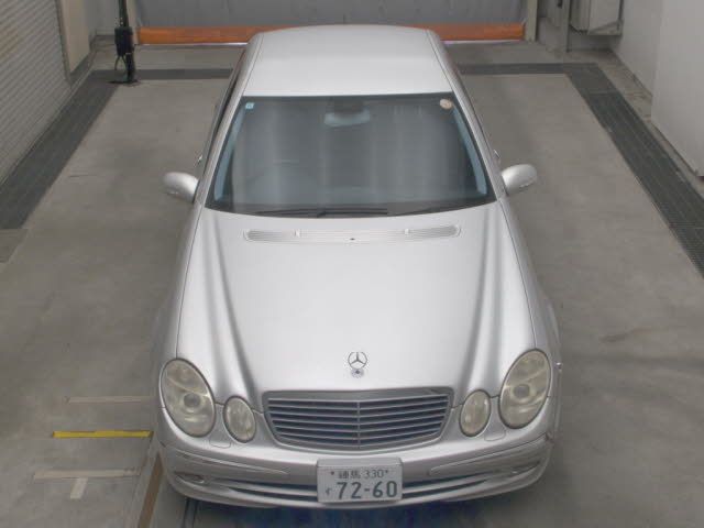 2002 Mercedes-Benz E320 auction photo 5