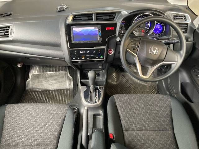 2017 Honda Fit 13G・Fパッケージ コンフォートエ auction photo 2