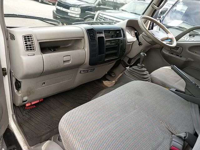 2003 Toyota Dyna auction photo 3