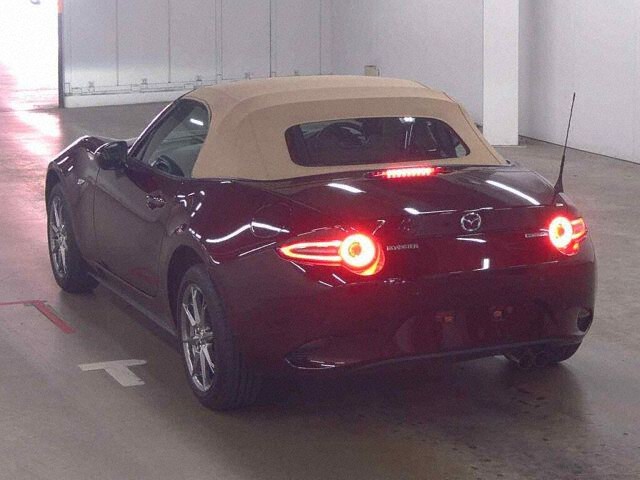 2025 Mazda Roadster 35th Anniversary Commemoration auction photo 2